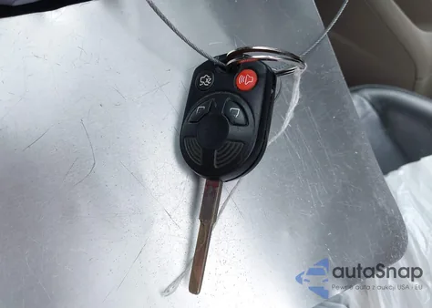 2013 Ford Focus Se z USA, uszkodzony, nr VIN 1FADP3K22DL305118